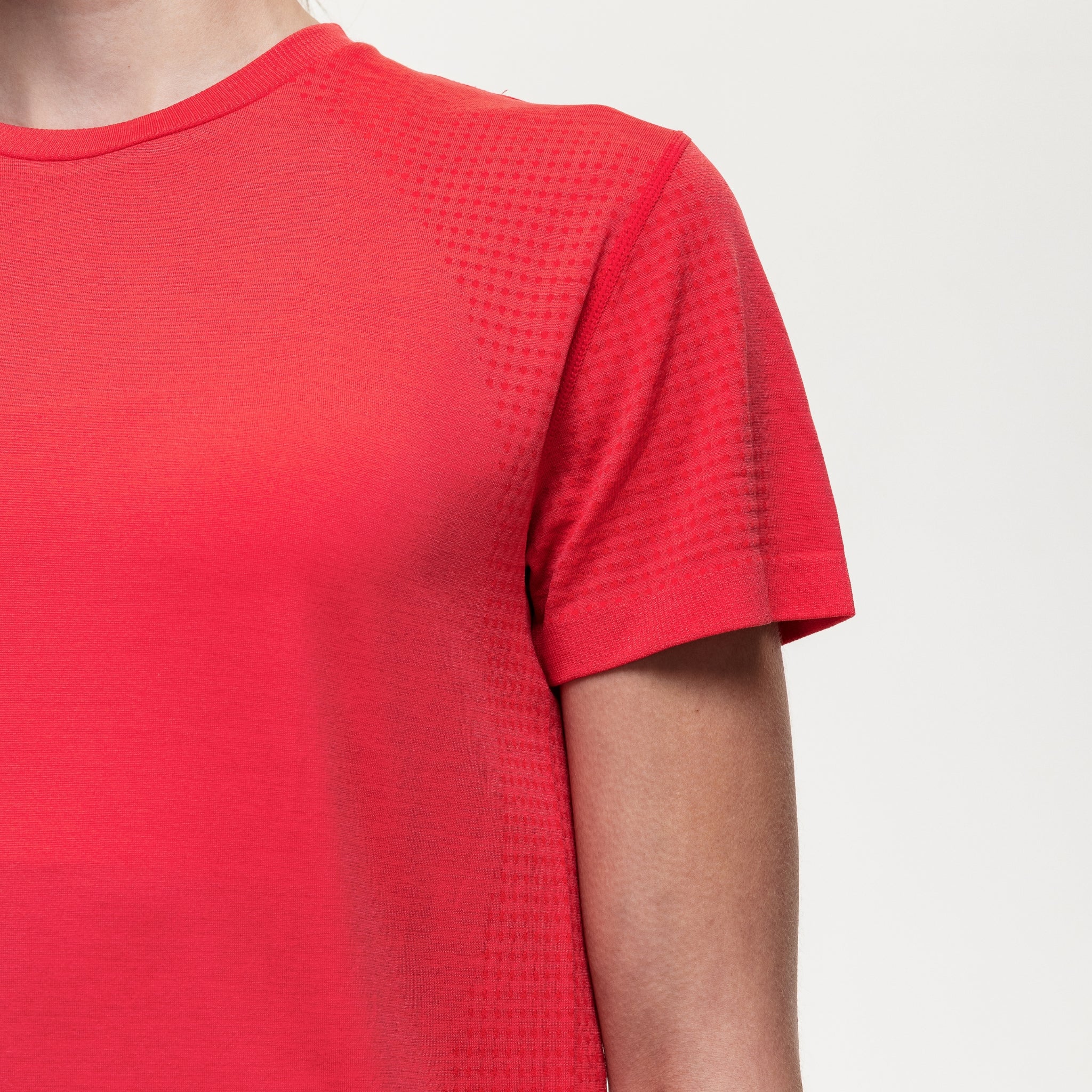 Seamless Performance Training Tee - Coral