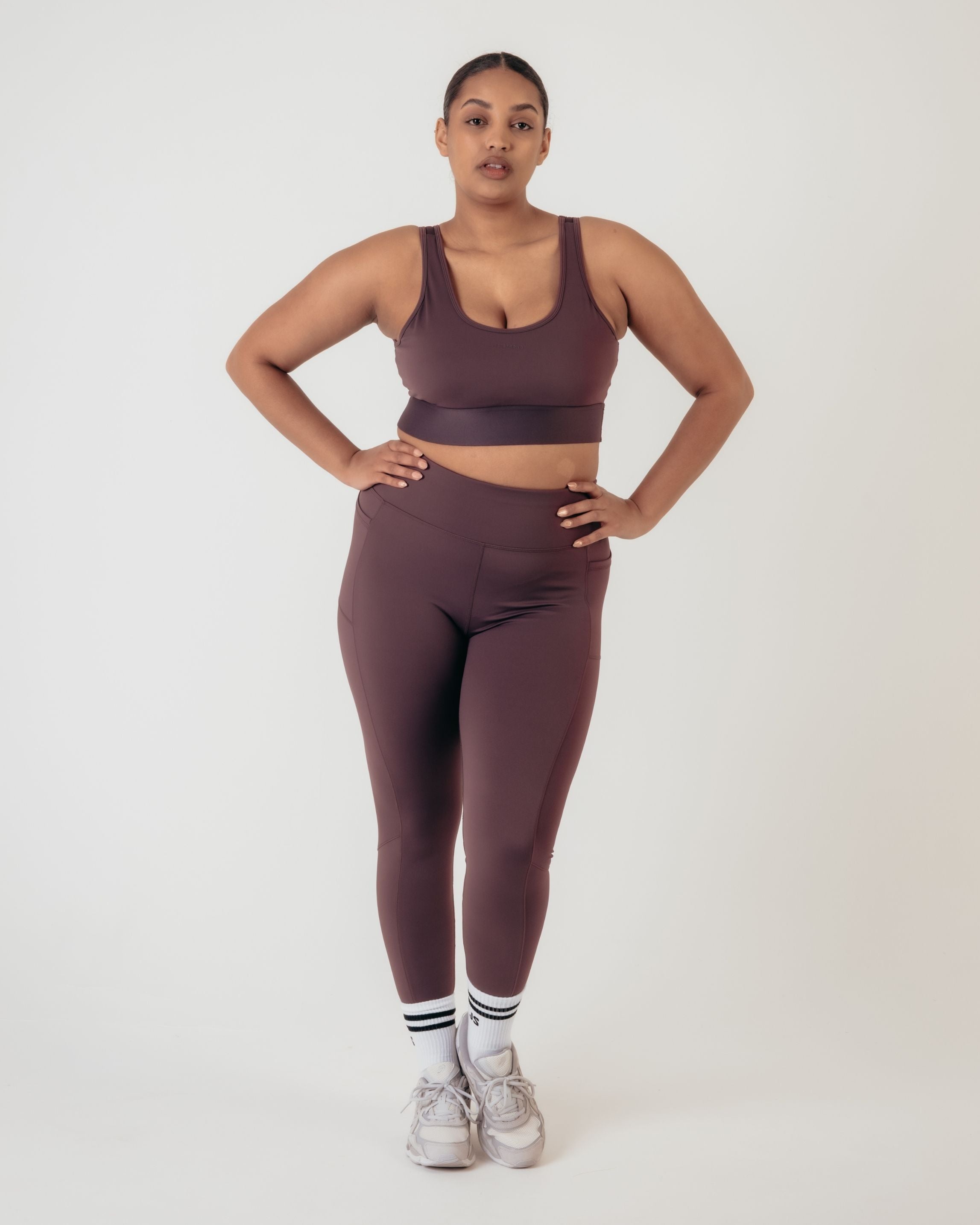 Airflow Medium Support Bra - Burgundy