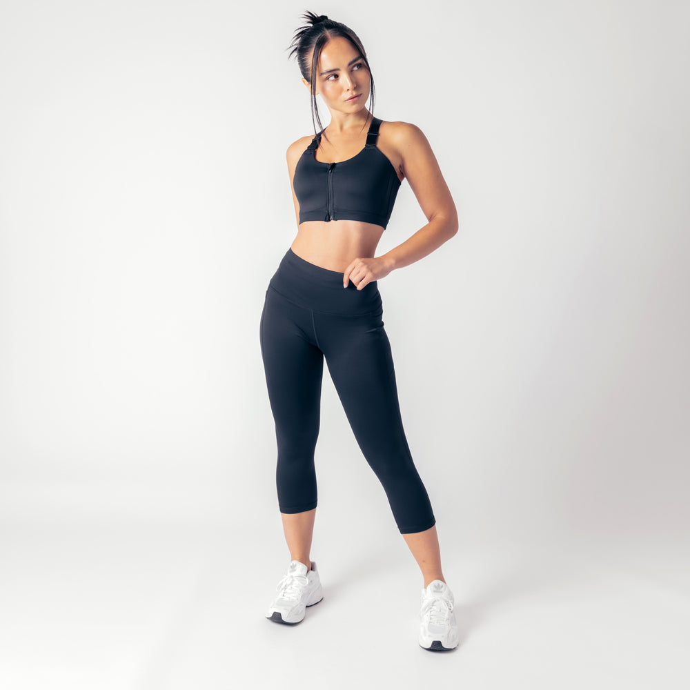 High Rise Capri Genesis Leggings - Black Onyx