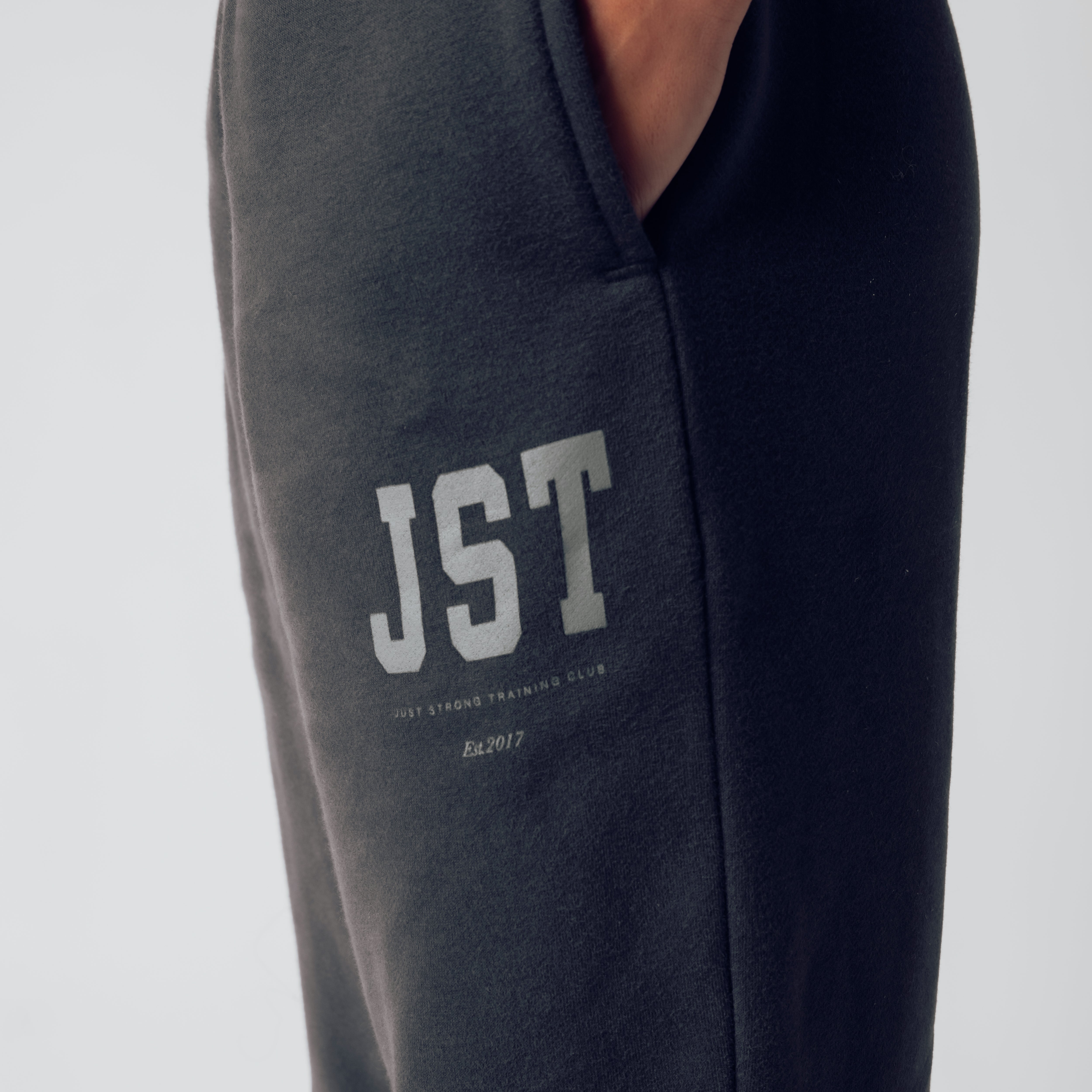 Training Club Oversized Joggers - Washed Black